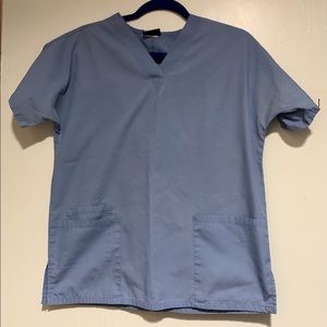 Cherokee scrub top